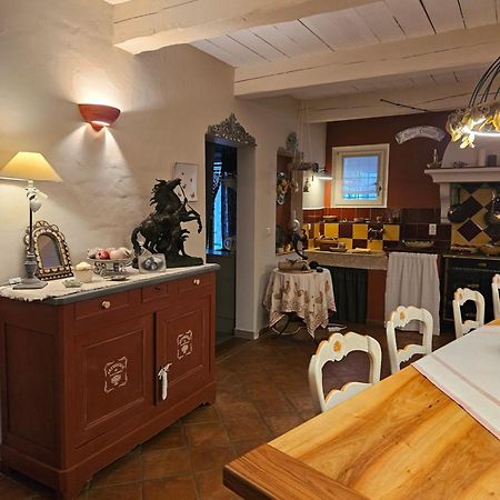 Bastide Des Oliviers Bed & Breakfast Мустие Сен Мари Екстериор снимка