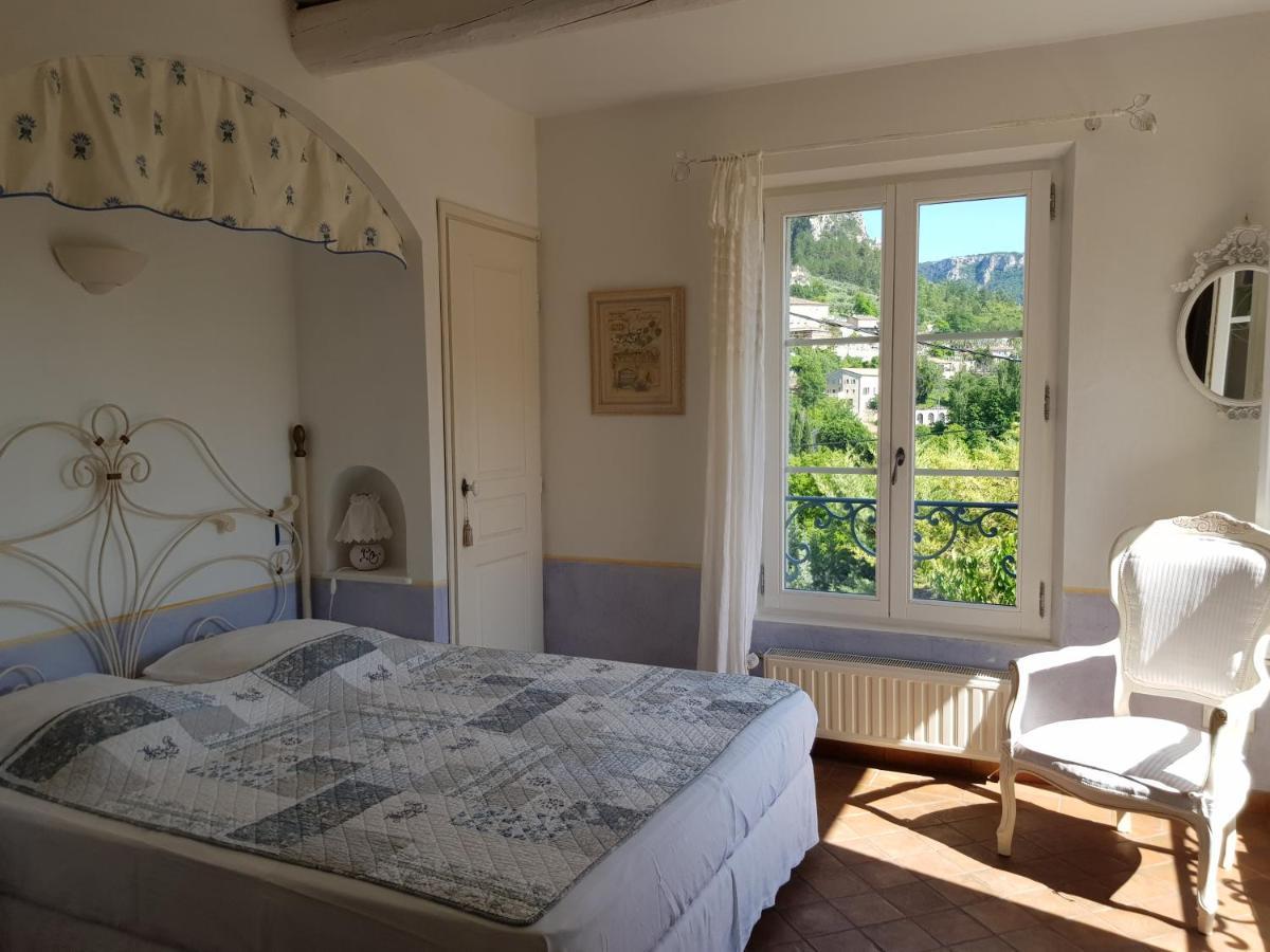 Bastide Des Oliviers Bed & Breakfast Мустие Сен Мари Екстериор снимка