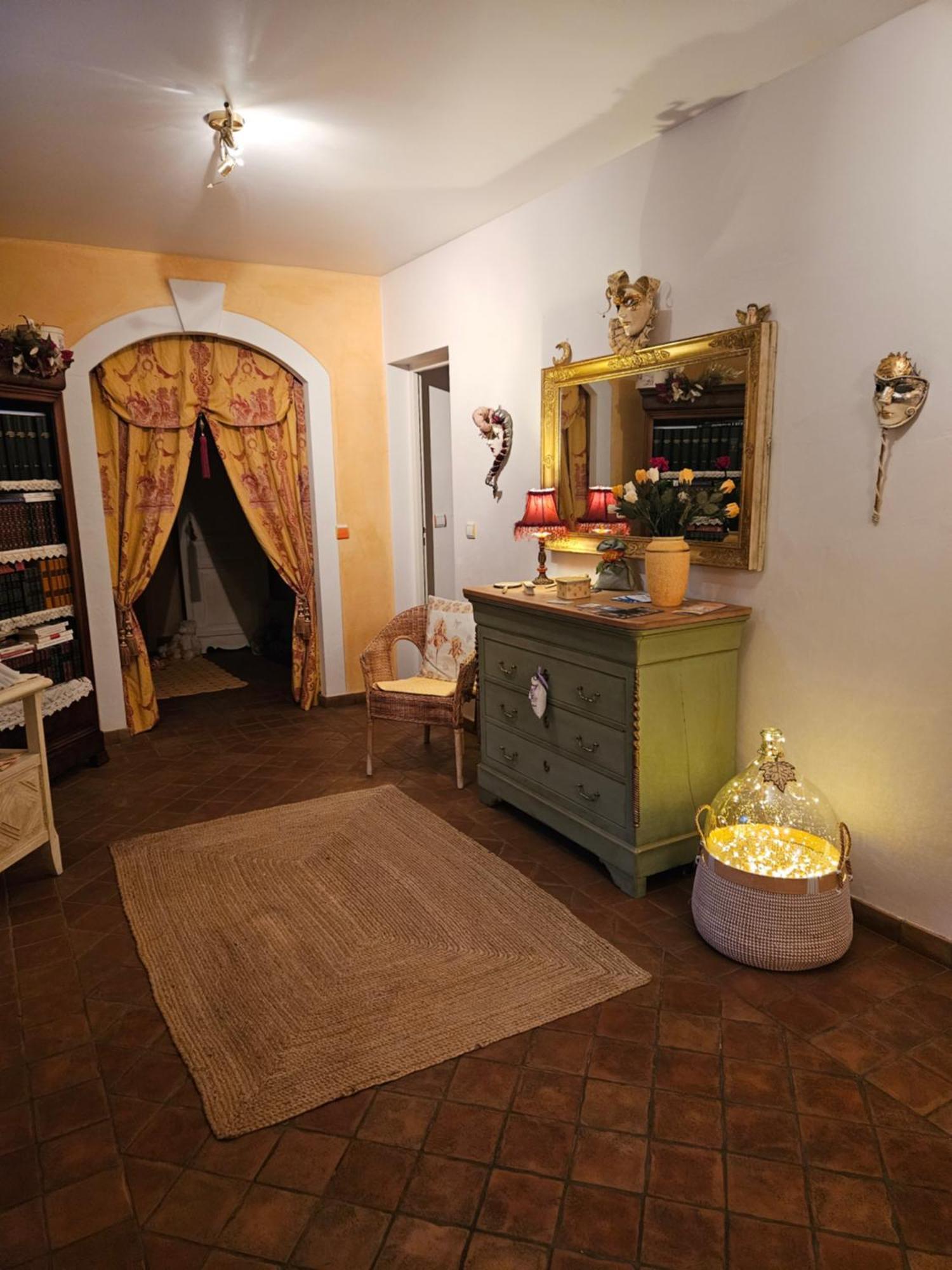 Bastide Des Oliviers Bed & Breakfast Мустие Сен Мари Екстериор снимка